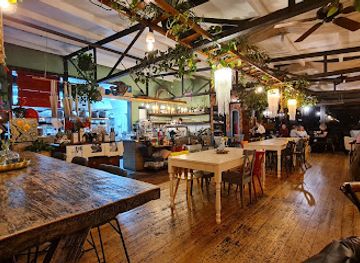 czechia/ceske-budejovice/restaurant/paluba