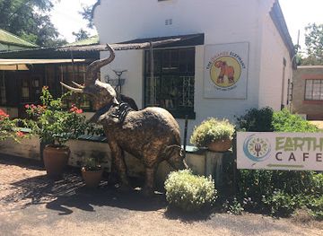 zimbabwe/matabeleland-south/restaurant/earth-cafe