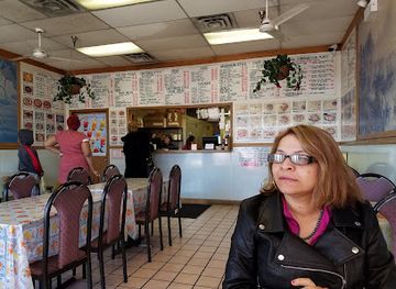 illinois/cicero/restaurant/first-chop-suey