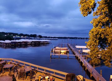 iowa/iowa-great-lakes/restaurant/the-ritz