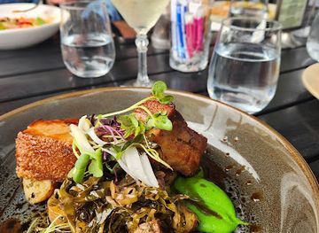 new-zealand/christchurch/restaurant/the-thirsty-peacock