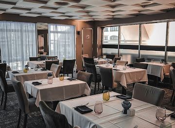 gibraltar/rosia-bay/restaurant/sunborn-gastrobar