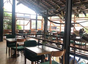 sri-lanka/uva-province/restaurant/the-barn-by-starbeans