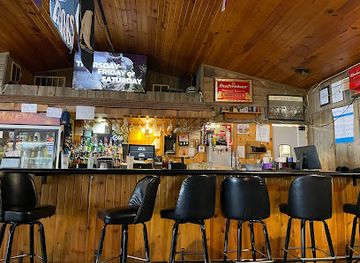 iowa/effigy-mounds-national-monument/restaurant/hale-tap-supper-club