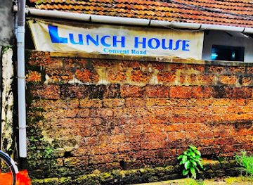 india/kozhikode/restaurant/lunch-house