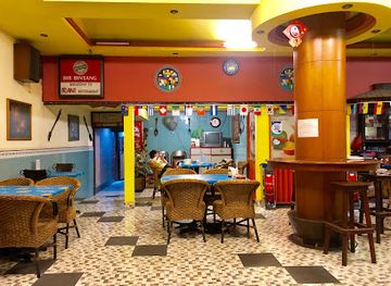 indonesia/makassar/restaurant/palos-resto-cafe