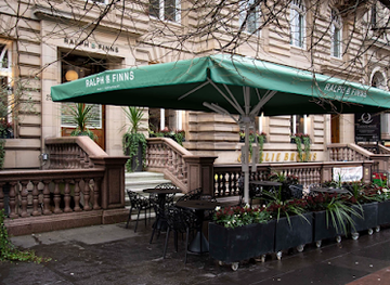 united-kingdom/glasgow/city-centre/restaurant/ralph-finns