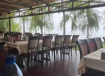 lebanon/qadisha-valley/restaurant/kasser-el-meza