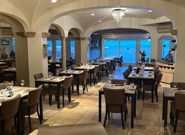 belgium/ostend-beach/restaurant/petit-nice