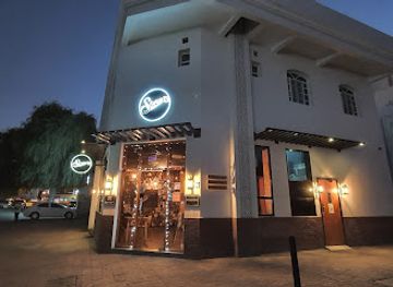 oman/muscat/al-ghubrah/restaurant/seven12-restaurant