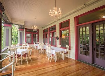 michigan/harbor-springs/restaurant/the-1911-restaurant