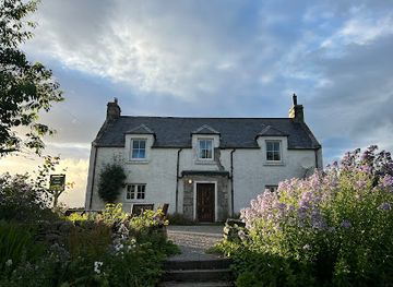 united-kingdom/sutherland/restaurant/the-crask-inn