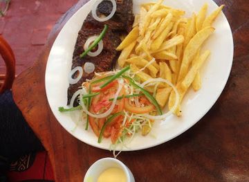 malawi/salima/restaurant/twinkles-diner