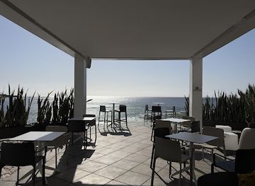 cabo-verde/praia/restaurant/seven-beach-club