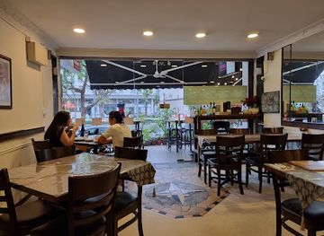 singapore/macritchie-reservoir/restaurant/daawat-tandoori