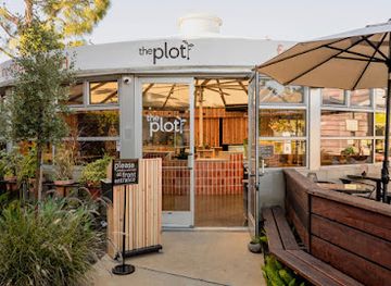 california/costa-mesa/restaurant/the-plot