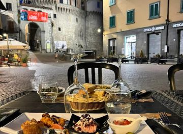 italy/garfagnana/restaurant/ariosteria