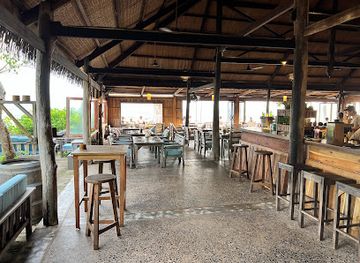 vietnam/phu-quoc/restaurant/on-the-rock-restaurant
