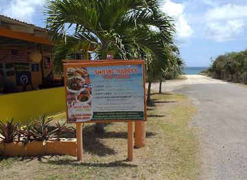 antigua-and-barbuda/valley-church-beach/restaurant/smiling-harry-s-thirst-quencher