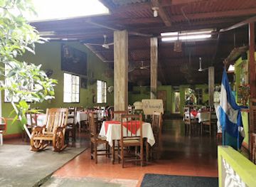 nicaragua/mombacho-volcano/restaurant/el-aguacate