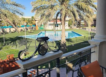 bahrain/al-areen-wildlife-park/restaurant/la-mosaique-restaurant