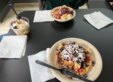 new-york/ithaca/restaurant/komonz-cafe