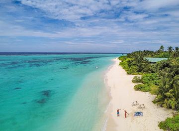 maldives/thoddoo-island/restaurant/food-land