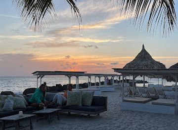 curacao/jan-thiel-beach/restaurant/zest-restaurant-beach-cafe