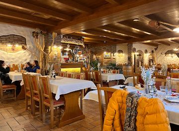 hungary/csallokoz/restaurant/csalanosi-csarda-obuda
