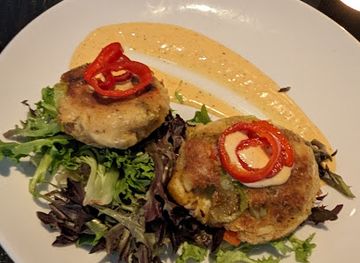 new-york/buffalo/elmwood-village/restaurant/iron-tail-tavern