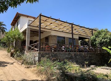 cabo-verde/santo-antao/restaurant/babilonia-lagedos