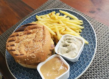 new-caledonia/north-province/restaurant/au-p-tit-gourmet