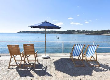 jersey/les-ecrehous/restaurant/the-3-arches