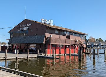 maryland/chesapeake-bay-maritime-museum/restaurant/the-crab-claw