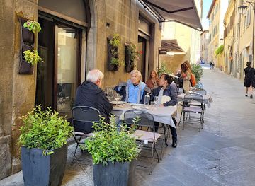 italy/arezzo/restaurant/officine
