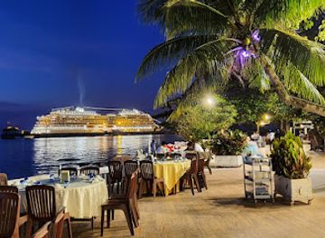 cambodia/sihanoukville/restaurant/new-beach-restaurant