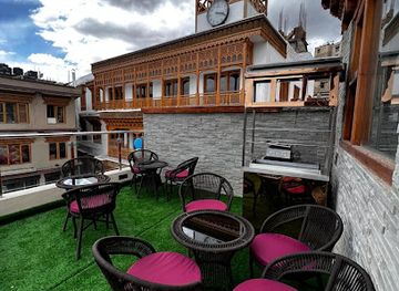 india/leh-ladakh/restaurant/arghon-fine-dining