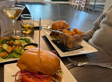iowa/prairie-pothole-region/restaurant/prairie-patio-grill