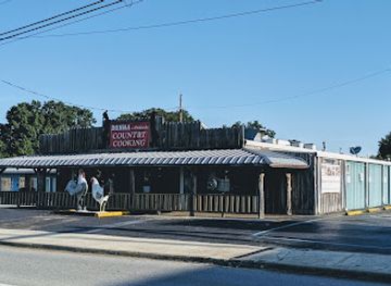 alabama/shoals/restaurant/donna-and-friends