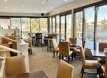 canada/golden-horseshoe/restaurant/eleven01-taphouse-kitchen