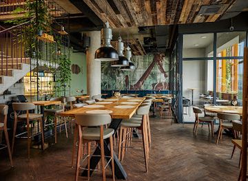 slovenia/upper-carniola/restaurant/restavracija-cool-house
