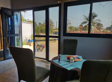 cameroon/bertoua/restaurant/hangout-bar-restaurant