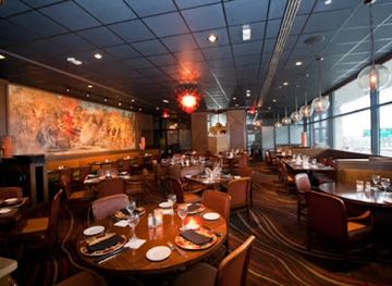 missouri/st-louis/downtown-st-louis/restaurant/carmine-s-steak-house