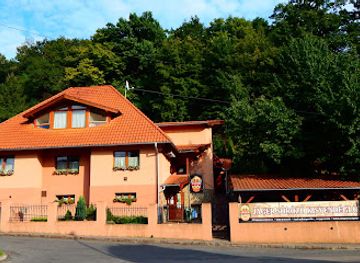 hungary/salgotarjan/restaurant/jager-sorozo-es-kisvendeglo