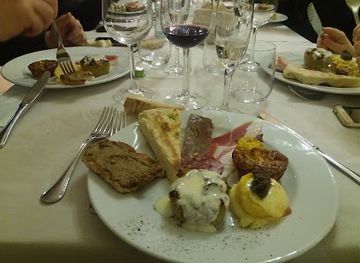 italy/assisi/restaurant/osteria-san-vittorino