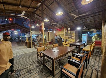 bangladesh/cox-s-bazar/restaurant/tong-the-food-village