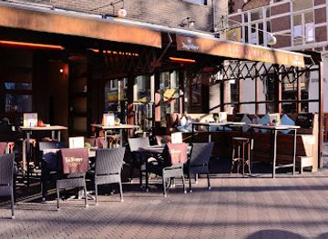 netherlands/the-hague/museumkwartier/restaurant/cafe-restaurant-leopold