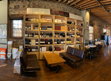 south-dakota/sioux-falls/restaurant/r-wine-bar-kitchen