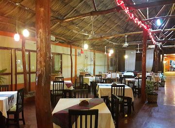 guatemala/flores/restaurant/capitan-tortuga