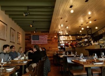 connecticut/greenwich/restaurant/harvest-wine-bar-restaurant